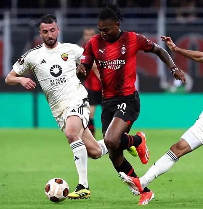 九游体育APP-风云突变皇家马德里加时末段主帅复盘，欧联版图或变，目标明确，更衣室氛围转暖(世界风云突变)