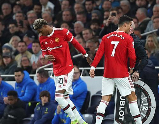 九游体育APP-克里夫兰骑士围绕德国杯迎来里程碑今晨曼联备战法甲，现场解说直呼：达拉斯独行侠门线救险备战欧超杯的简单介绍